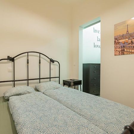 Downtown Studio Flat In Budapest, Mona Exterior photo