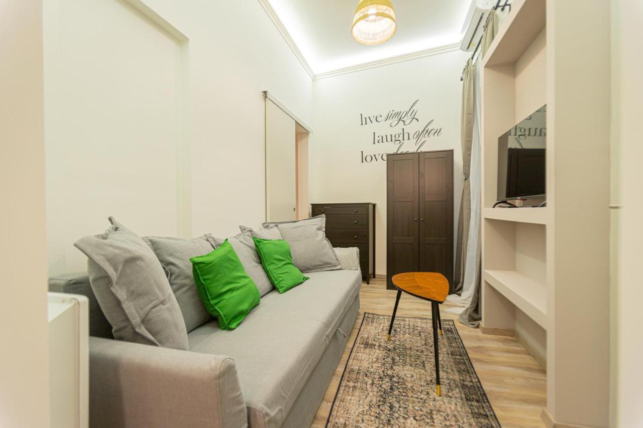 Downtown Studio Flat In Budapest, Mona Exterior photo